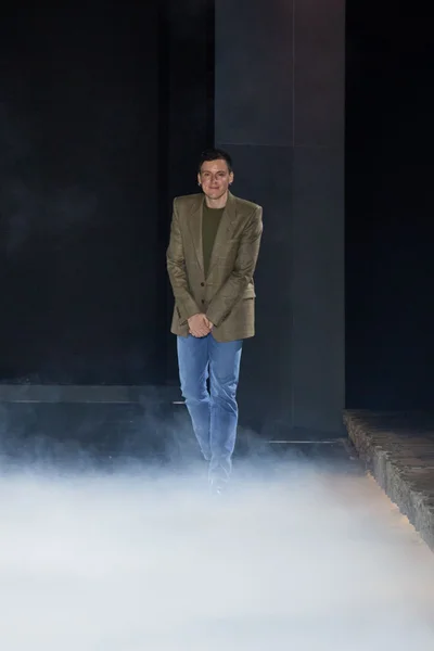 Look 47